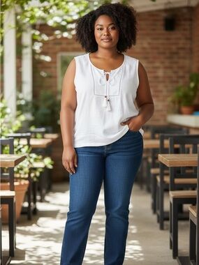 Ellen Tracy White Sleeveless Peasant Top size 2x
